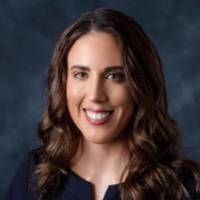 Jennifer Popalzai _ headshot 200x200